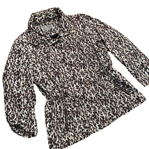 JM Collection Jackets & Blazers - Animal Print Adjustable Spring Jacket by JM Collection Size M